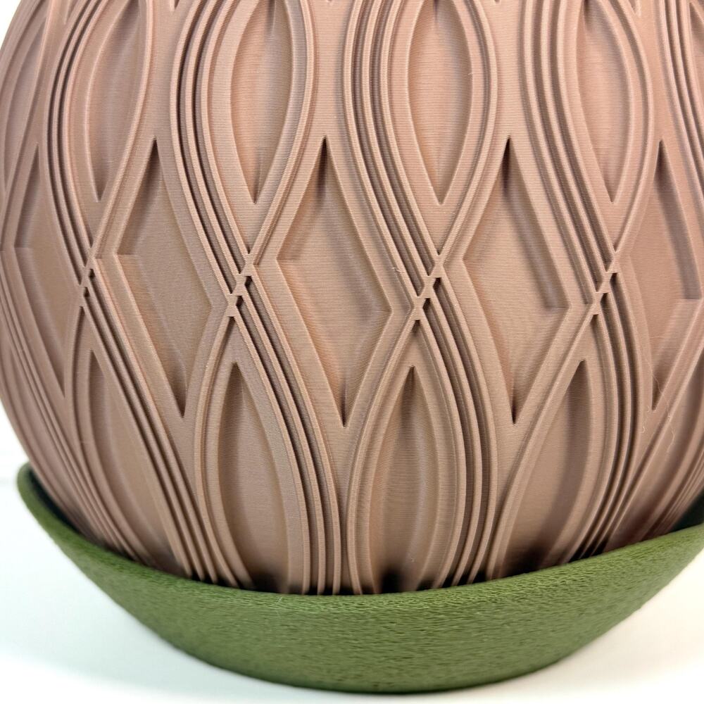 Velar Planter, Indoor Flower Pot, Tabletop Planter, Homewares, Housewarming Gift - Picture 4 of 9